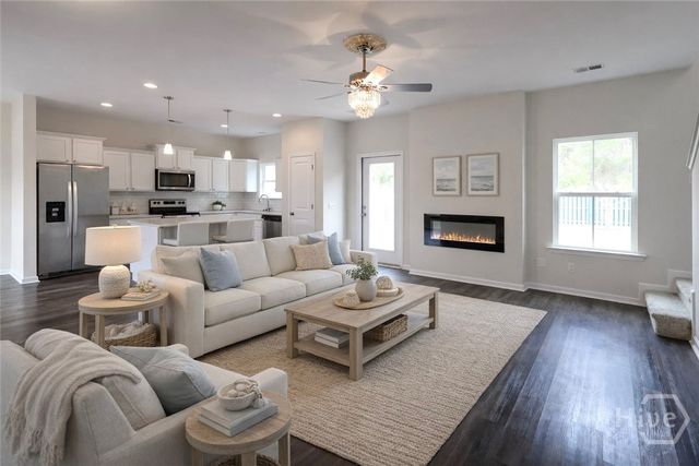 47 Memory Lane, Richmond Hill, GA 31324