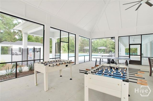 47 Memory Lane, Richmond Hill, GA 31324