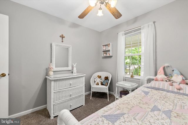 11823 RUTHERFORD DR, Fredericksburg, VA 22407