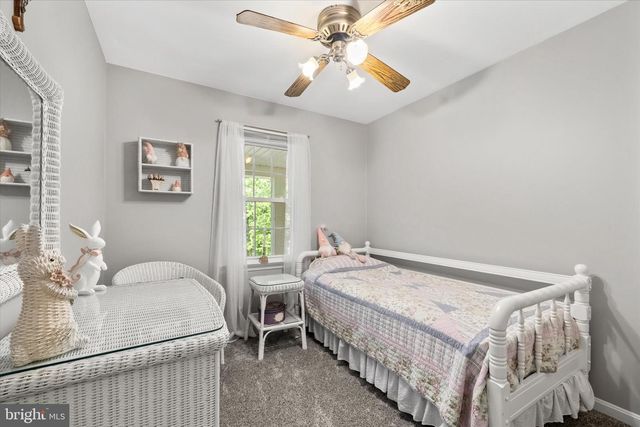 11823 RUTHERFORD DR, Fredericksburg, VA 22407