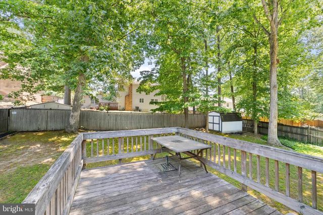 11823 RUTHERFORD DR, Fredericksburg, VA 22407