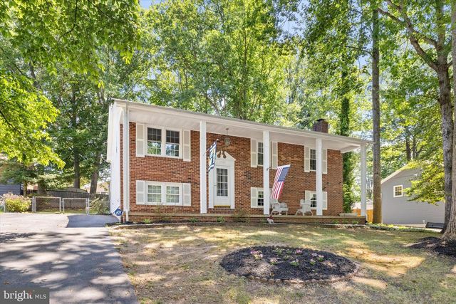 11823 RUTHERFORD DR, Fredericksburg, VA 22407
