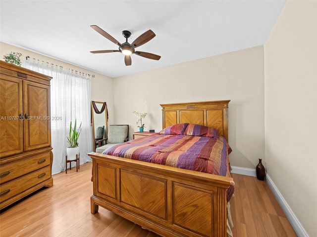 1214 NW 126th Ave, Sunrise, FL 33323