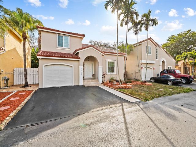 1214 NW 126th Ave, Sunrise, FL 33323