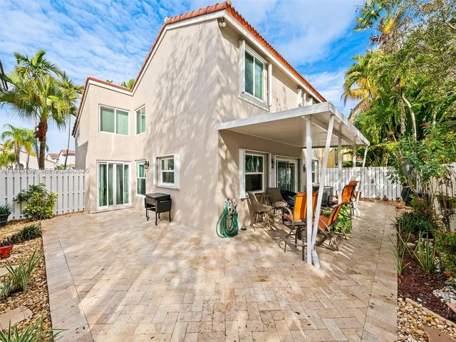 1214 NW 126th Ave, Sunrise, FL 33323