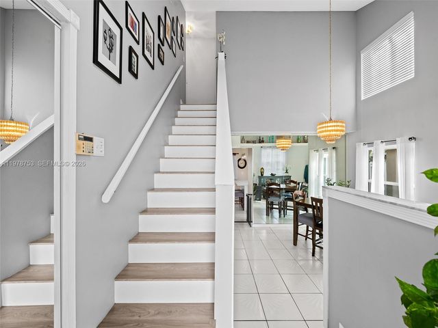 1214 NW 126th Ave, Sunrise, FL 33323