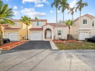 1214 NW 126th Ave, Sunrise, FL 33323