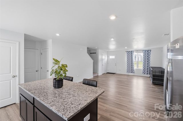 660 Pointe Andrews Drive, Concord, NC 28025