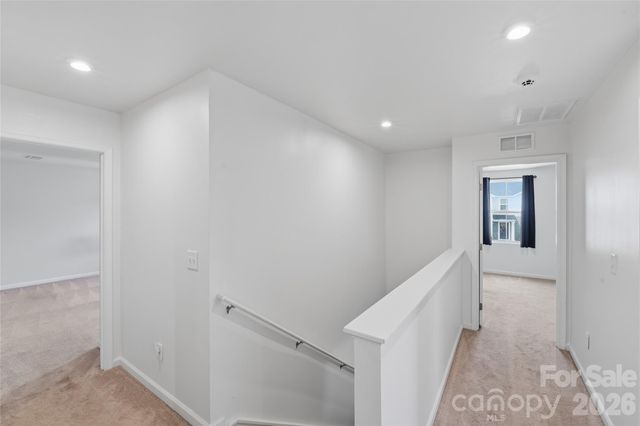 660 Pointe Andrews Drive, Concord, NC 28025