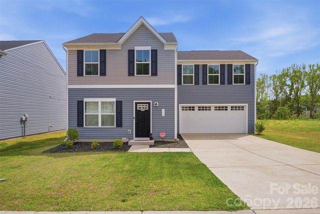 660 Pointe Andrews Drive, Concord, NC 28025
