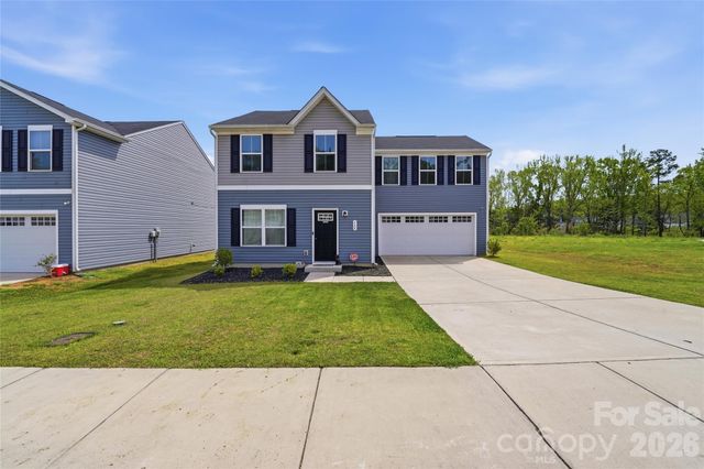 660 Pointe Andrews Drive, Concord, NC 28025