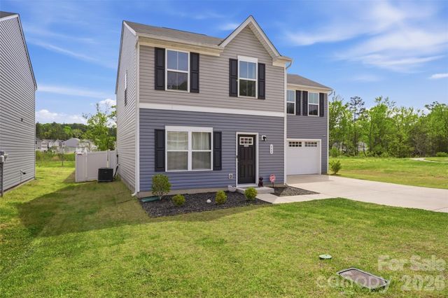 660 Pointe Andrews Drive, Concord, NC 28025