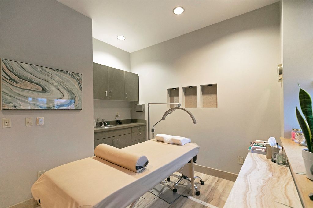 207 E Main Street, Missoula, MT 59802 photo 25