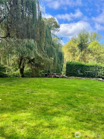 17514 W Riverside Drive, Bothell, WA 98011