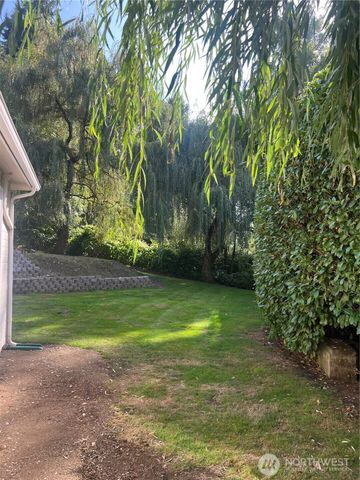 17514 W Riverside Drive, Bothell, WA 98011