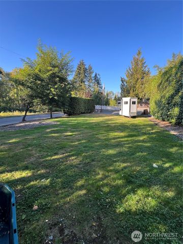 17514 W Riverside Drive, Bothell, WA 98011