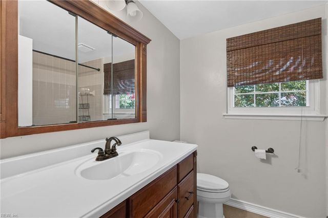 5405 Count Turf RD, Virginia Beach, VA 23462