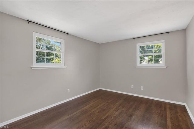 5405 Count Turf RD, Virginia Beach, VA 23462