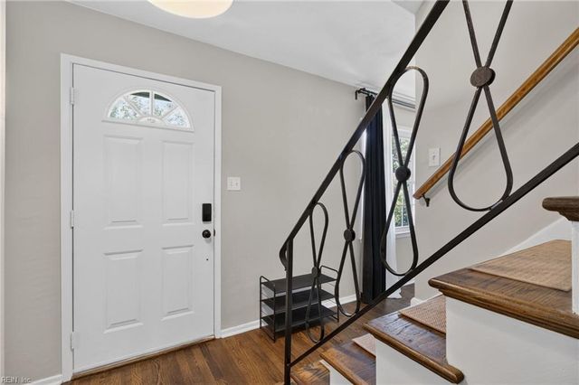 5405 Count Turf RD, Virginia Beach, VA 23462