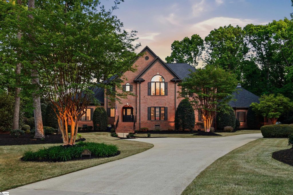 Image 1 of property listing at 212 Weatherby Drive, Greenville, SC 29615