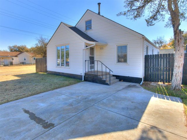 315 W Toronto Avenue, Kingfisher, OK 73750