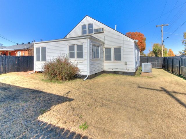 315 W Toronto Avenue, Kingfisher, OK 73750