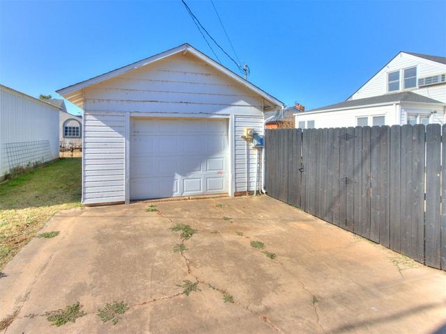 315 W Toronto Avenue, Kingfisher, OK 73750