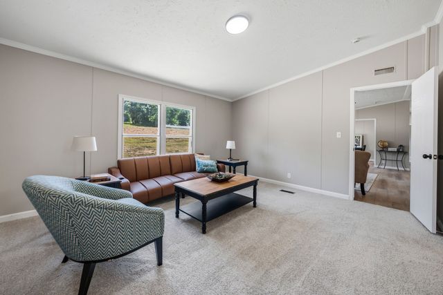 406 Hilltop Meadows Court, Springtown, TX 76082