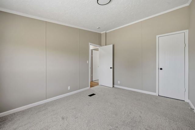 406 Hilltop Meadows Court, Springtown, TX 76082
