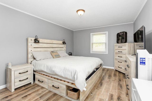 415 Crestview Drive, Thomasville, NC 27360