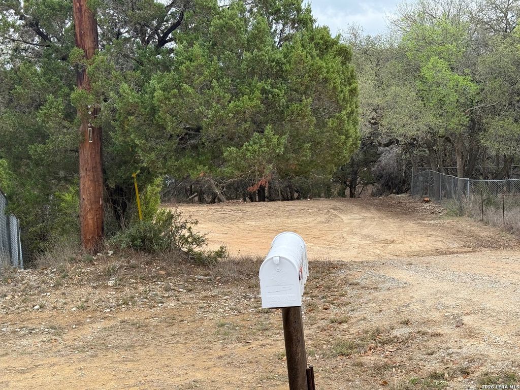 1456 Songbird, Canyon Lake, TX 78133