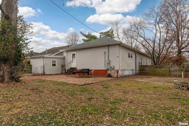 308 N Washington Boulevard, West Frankfort, IL 62896