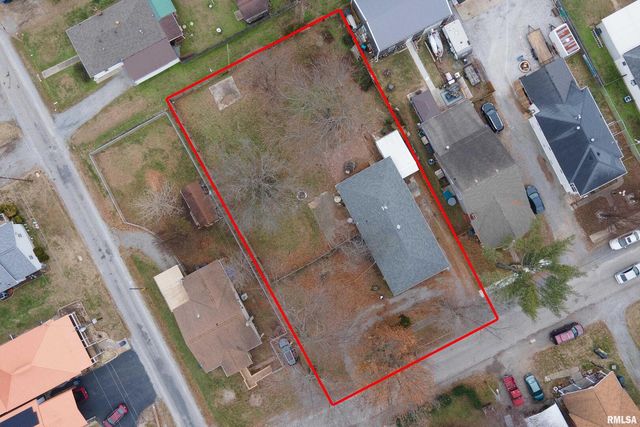 308 N Washington Boulevard, West Frankfort, IL 62896