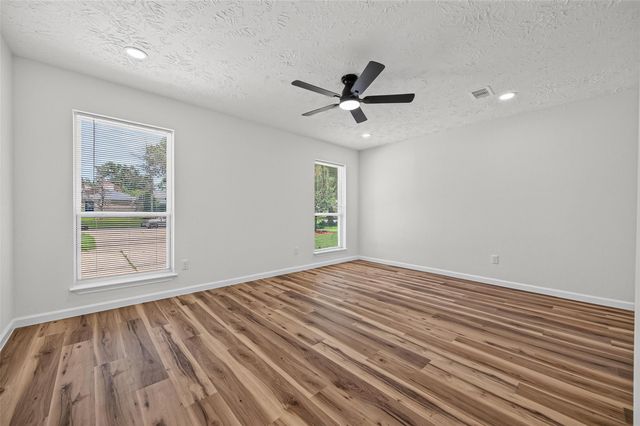 6107 Fuller Street, Houston, TX 77084