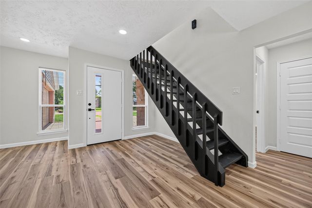 6107 Fuller Street, Houston, TX 77084