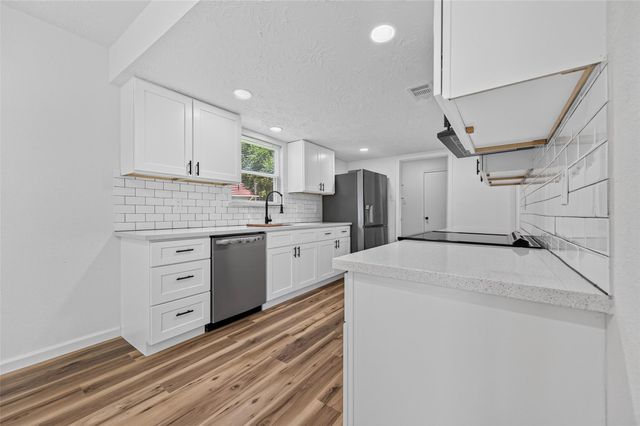 6107 Fuller Street, Houston, TX 77084