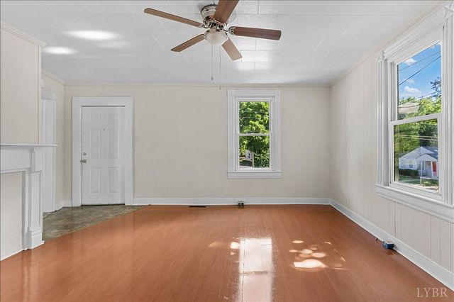 33 Garland, Danville, VA 24541