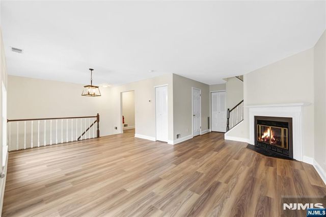 705 Pepperidge Road, Mahwah, NJ 07430