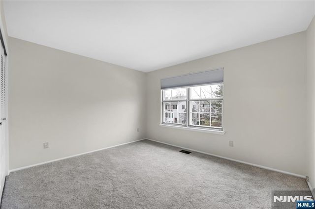 705 Pepperidge Road, Mahwah, NJ 07430