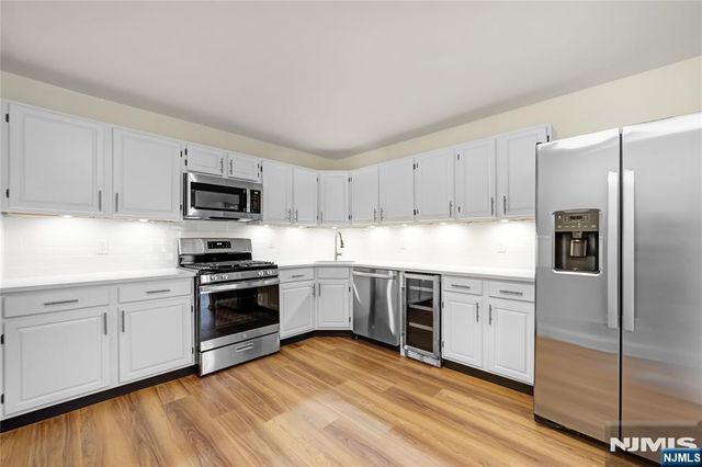 705 Pepperidge Road, Mahwah, NJ 07430