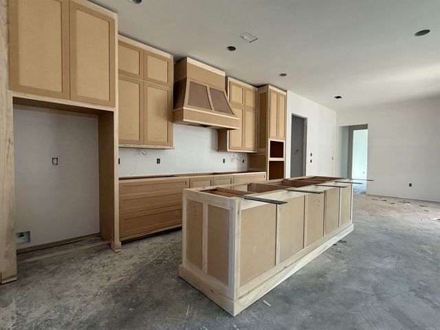 67 Mountain Brook Road, Little Rock, AR 72223