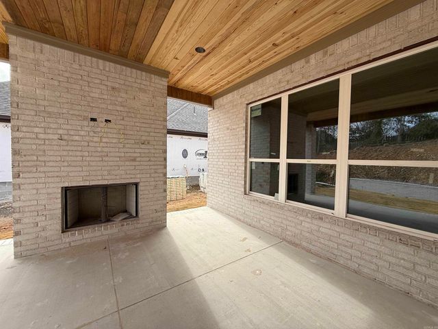 67 Mountain Brook Road, Little Rock, AR 72223