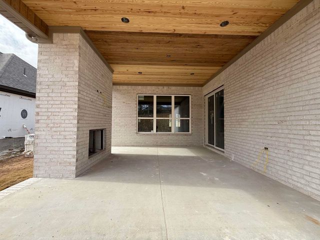 67 Mountain Brook Road, Little Rock, AR 72223