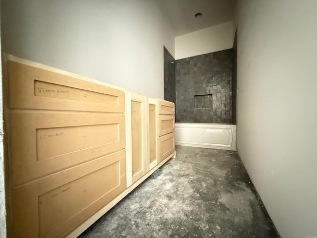 67 Mountain Brook Road, Little Rock, AR 72223