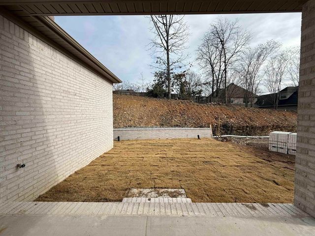 67 Mountain Brook Road, Little Rock, AR 72223