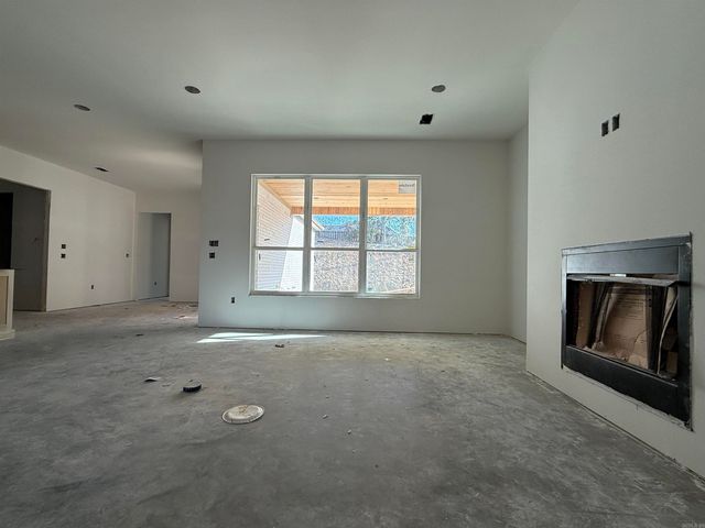 67 Mountain Brook Road, Little Rock, AR 72223