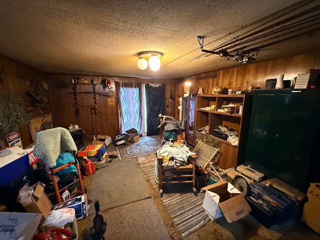 3865 Johnson Avenue, Davenport, IA 52802