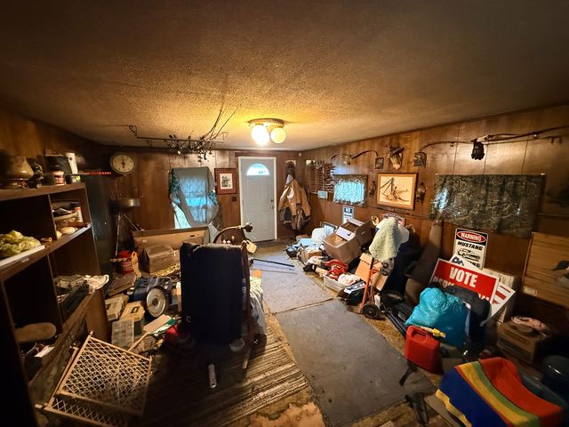 3865 Johnson Avenue, Davenport, IA 52802