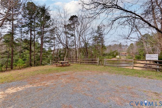 Lot B Lonesome Pine Trl, Lancaster, VA 22503