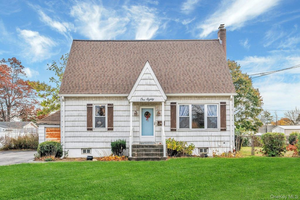 180 Thomas Street, Brentwood, NY 11717